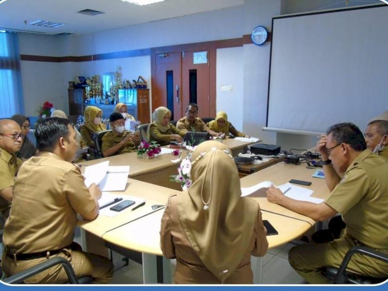 Dinas PPKB Makassar Gelar Rapat Monitoring dan Evaluasi Program  Lopis