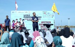 Andi Sudirman Dorong Apoteker Berinovasi Wujudkan Dunia yang Lebih Sehat