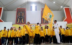 Airlangga for President dan TP for Gubernur Menggema di Usai Pelantikan Pengurus DPD Golkar Torut