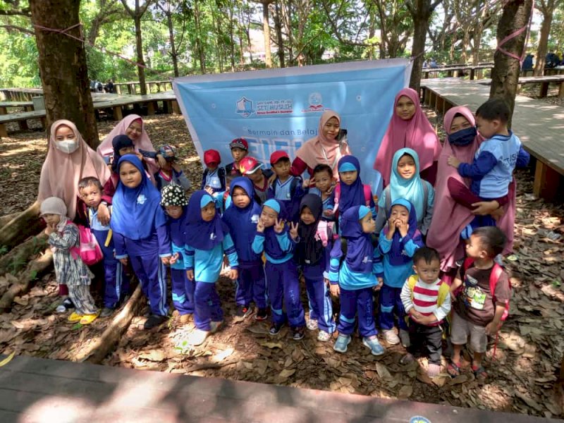 Ajak Murid Cintai Ciptaan Allah, SIT Muslih Gelar Field Trip