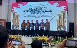 Pemprov Sulsel Sabet Dua Penghargaan PPD dari Bappenas 