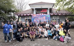 Dukung Ekonomi Kreatif, Pegawai Dispar Makassar Gunakan Brand Lokal ke Kantor