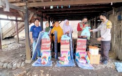 Korban Angin Puting Beliung di Takalar Terima Bantuan Logistik BPBD Sulsel