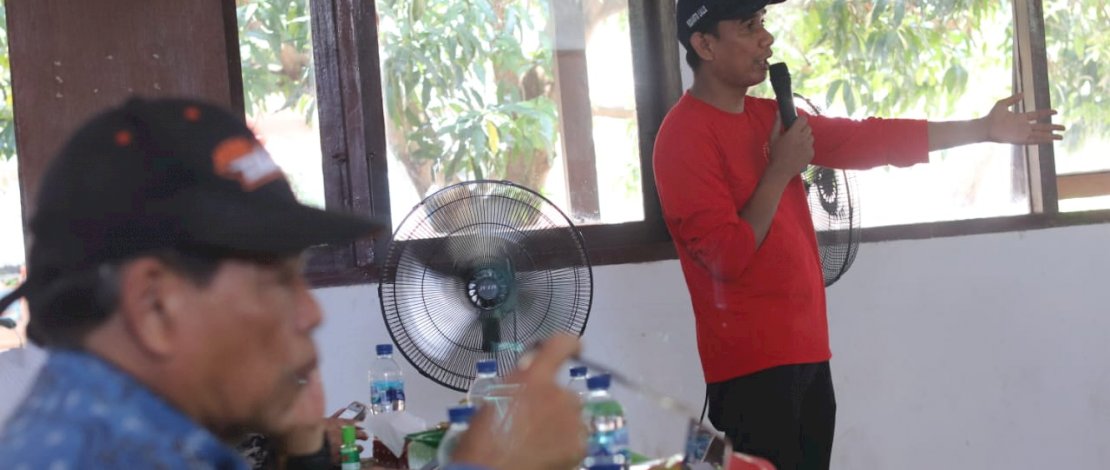 Rudianto Lallo Boyong Pengurus DPKM Kunjungi Pulau Barrang Lompo