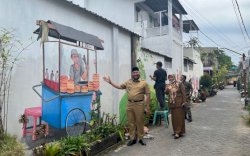 Didampingi Lurah Pandang, Camat Panakkukang Tinjau Longwis Padaidi