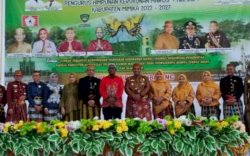 Terbang ke Mimika, Bupati Maros Chaidir Syam Hadiri Pelantikan Hikmas di Provinsi Papua