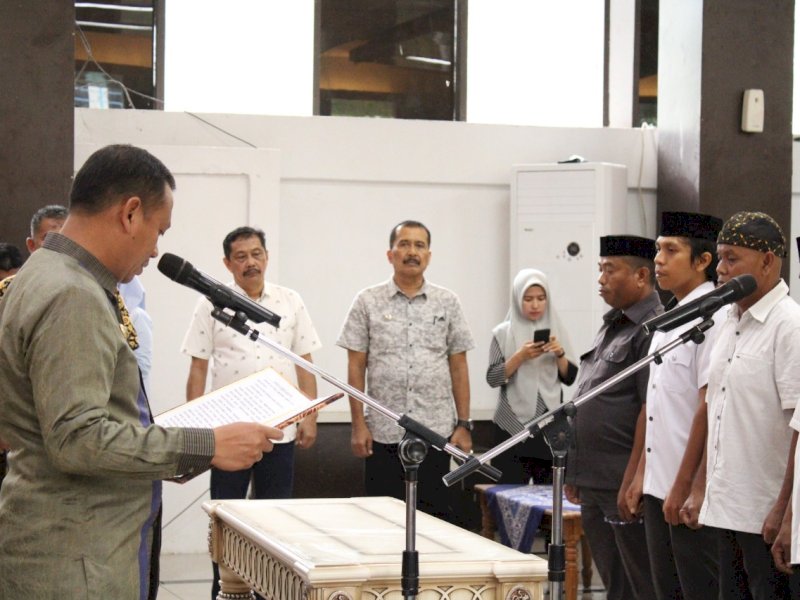 Lantik 10 BPD Baru, Syamsari Kitta Minta Kawal Pilkades Serentak dengan Baik
