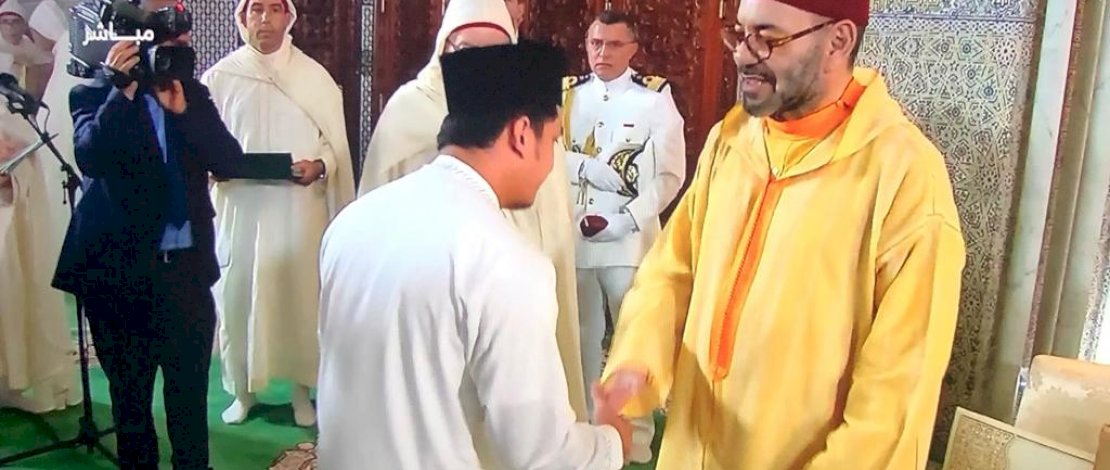 Juara I Hafalan 5 Juz dan Tilawah pada Musabaqah Tilawatil Qur'an (MTQ) Internasional di Maroko, Farhan Muhammadi, mendapatkan kehormatan dari Raja Maroko, Muhammad VI.