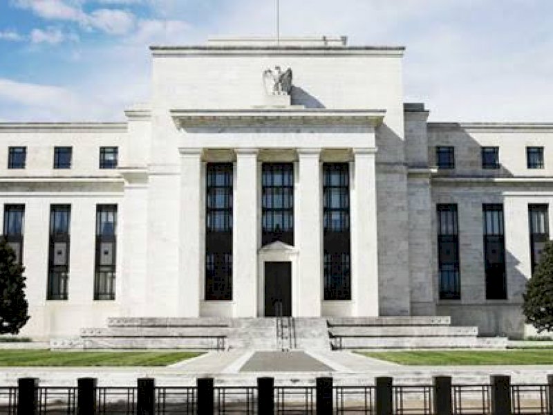 The Fed  Fokus Jaga Inflasi Sampai Tutup Mata Soal PHK Massal di AS