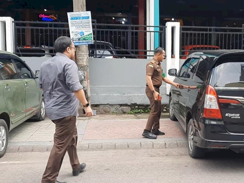 Dugaan Korupsi, Jaksa Geledah Pasar Butung Makassar