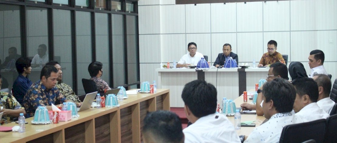 Tim Satuan Tugas (Satgas) Khusus Pencegahan Tindak Pidana Korupsi (TPK) Polri  bersama tim dari PT Sarana Multi Infrastruktur (SMI) yang dipimpin Hotman Tambunan dan Erdian, memantau progres penggunaan dana Pemulihan Ekonomi Nasional (PEN) yang diterima Kabupaten Takalar.