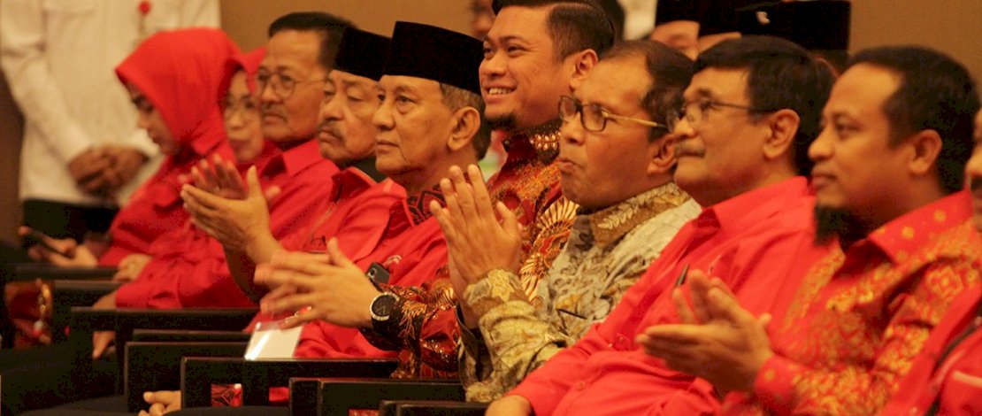 Rapat Kerja Daerah (Rakerda) III PDIP Sulsel, yang dilaksanakan di Hotel Claro Makassar, Rabu, 12 Oktober 2022. Rapat Kerja Daerah (Rakerda) III PDIP Sulsel, yang dilaksanakan di Hotel Claro Makassar, Rabu, 12 Oktober 2022.