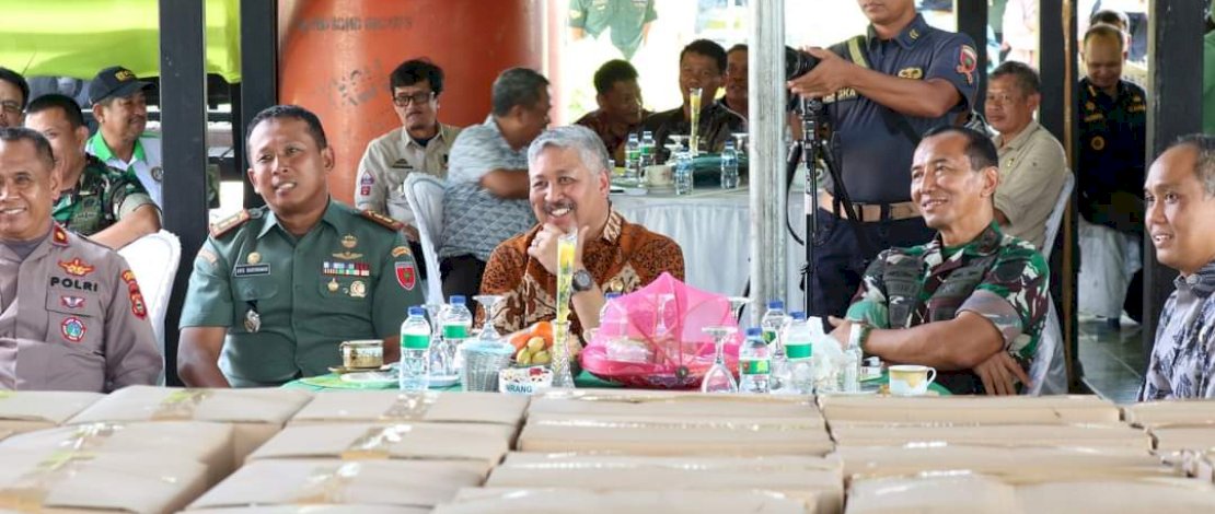 Panglima Komando Daerah Militer (Pangdam) XIV/Hasanuddin, Mayor Jenderal TNI Totok Imam Santoso, berkunjung ke Pinrang, Kamis, 13 Oktober 2022. Panglima Komando Daerah Militer (Pangdam) XIV/Hasanuddin, Mayor Jenderal TNI Totok Imam Santoso, berkunjung ke Pinrang, Kamis, 13 Oktober 2022.