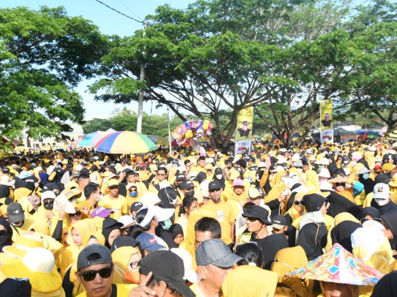 Jalan Sehat Golkar Lutra Dipadati 42 Ribu Peserta