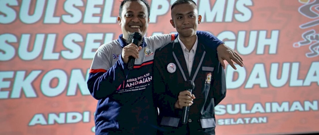 Pelajar asal SMAN 8 Pinrang, Samsudaris, mengakui program prioritas Gubernur Sulsel Andi Sudirman Sulaiman sangat dirasakan manfaatnya.