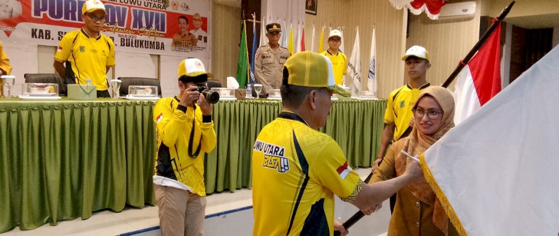 Dilepas Bupati, Kontingen Porprov Luwu Utara Dilindungi BPJS Ketenagakerjaan