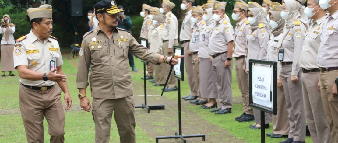Menteri Pertanian RI , Syahrul Yasin Limpo (SYL), saat memimpin langsung upacara Hari Karantina Pertanian di Kantor Pusat Kementan, Jakarta.