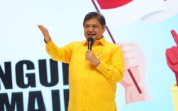 Airlangga Hartarto Amanahkan Taufan Pawe Jadikan Makassar Tuan Rumah Pertemuan Lanjutan KIB