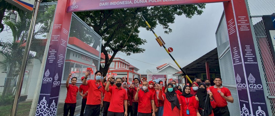 Turut menyemarakkan pelaksanaan KTT G20 Tahun 2022 yang digelar di Pulau Dewata, Bali, Kepala Rutan Kelas I Makassar, Moch Muhidin, menggelar Kegiatan Jalan Sehat Kumham, Jumat, 21 Oktober 2022.
