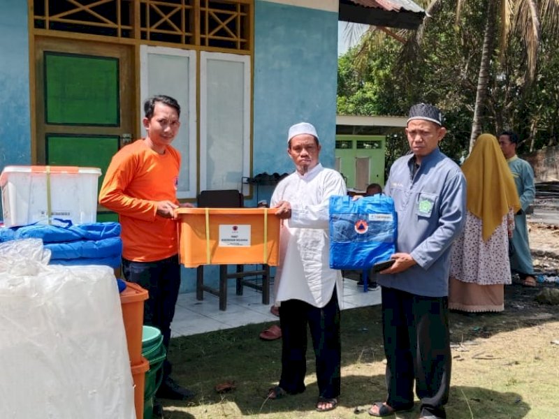 Asrama Ponpes Darul Arqam di Lutra Terbakar, Gubernur Sulsel Kirim Bantuan
