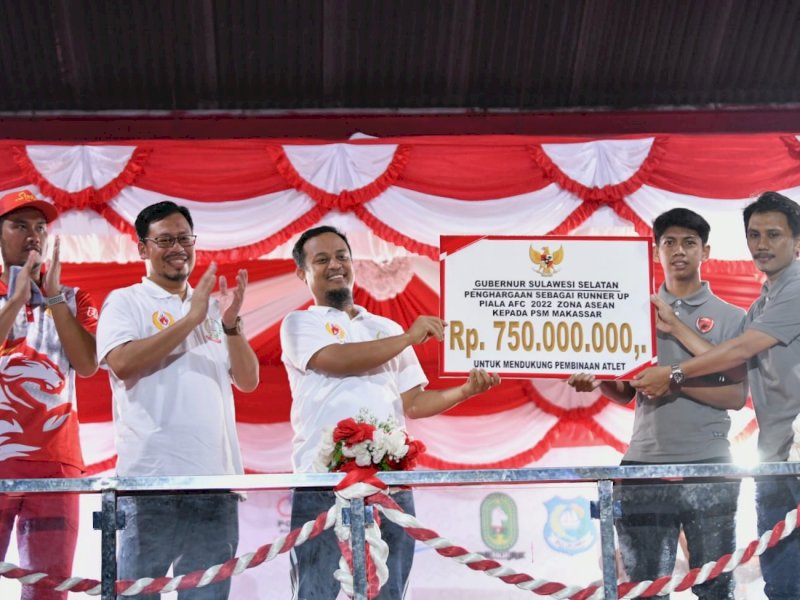 Apresiasi Prestasi Atlet Sulsel, Gubernur Andi Sudirman Berikan Bonus Rp 750 Juta untuk PSM Makassar