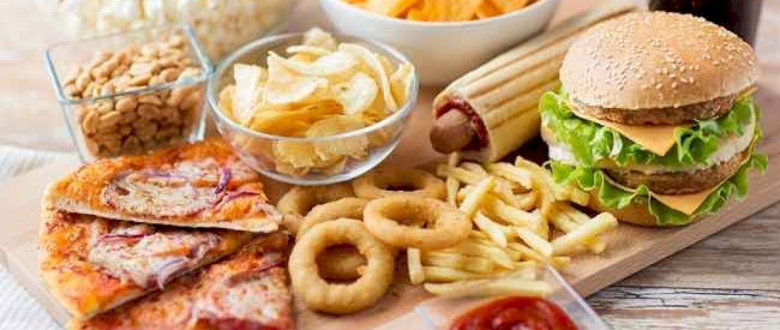 Ini Dampak Jika Kamu Terlalu Sering Konsumsi Makanan Cepat Saji, Salah Satunya Memperpendek Daya Ingat Ini Dampak Jika Kamu Terlalu Sering Konsumsi Makanan Cepat Saji, Salah Satunya Memperpendek Daya Ingat