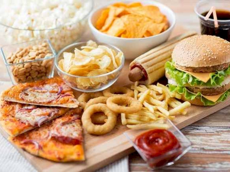 Ini Dampak Jika Kamu Terlalu Sering Konsumsi Makanan Cepat Saji, Salah Satunya Memperpendek Daya Ingat 