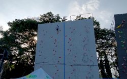 Atlet Panjat Tebing Pinrang Persembahkan Perak di Kelas Perorangan Putri