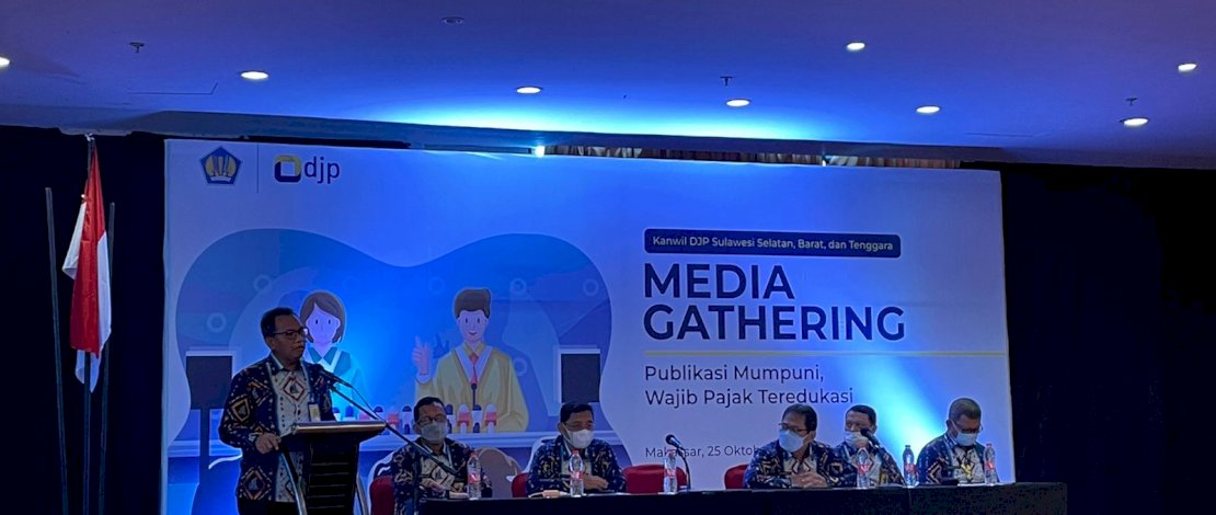 Media Gathering Kantor Wilayah (Kanwil) Direktoral Jenderal Pajak (DJP) Sulawesi Selatan, Barat dan Tenggara (Sulselbartra), di Swiss-Belhotel, kemarin, Senin, 25 Oktober 2022. Media Gathering Kantor Wilayah (Kanwil) Direktoral Jenderal Pajak (DJP) Sulawesi Selatan, Barat dan Tenggara (Sulselbartra), di Swiss-Belhotel, kemarin, Senin, 25 Oktober 2022.