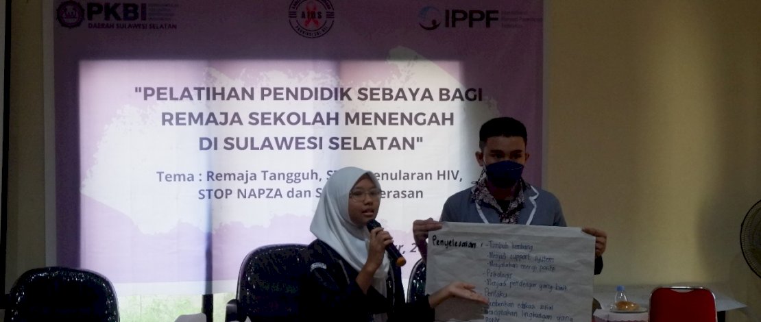 Program RESPOND Klinik Cinta Ibu PKBI Sulsel bekerja sama dengan KPA Provinsi Sulsel, mengadakan Pelatihan Pendidik Sebaya Bagi Remaja Sekolah Menengah, yang dilaksanakan di edOTEL Hotel SMK Negeri 6 Makassar. Program RESPOND Klinik Cinta Ibu PKBI Sulsel bekerja sama dengan KPA Provinsi Sulsel, mengadakan Pelatihan Pendidik Sebaya Bagi Remaja Sekolah Menengah, yang dilaksanakan di edOTEL Hotel SMK Negeri 6 Makassar.