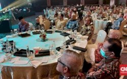 Hadiri Hut Kalla Group, Anies Baswedan Semeja  Bareng Luhut