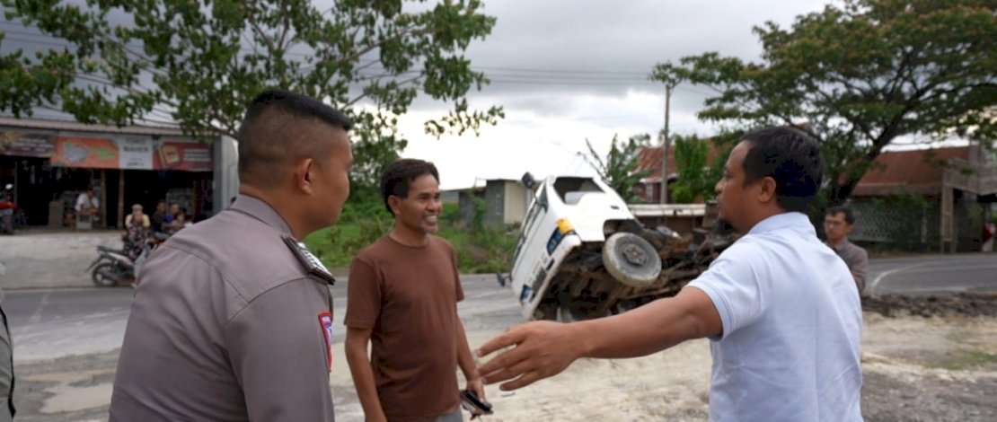 Singgah Bantu Evakuasi Kecelakaan Truk, Warga Jeneponto: Terima Kasih Pak Gubernur