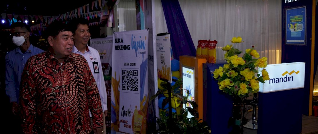 Sekretaris Daerah Provinsi (Sekprov) Sulawesi Selatan (Sulsel), Abdul Hayat Gani, menghadiri Bulan Inklusi Keuangan 2022, di Kota Parepare.