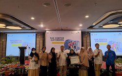 Wujudkan Generasi Muda Cerdas Sadar Pajak, Tax Center Poltekbos Sabet Penghargaan Terbaik
