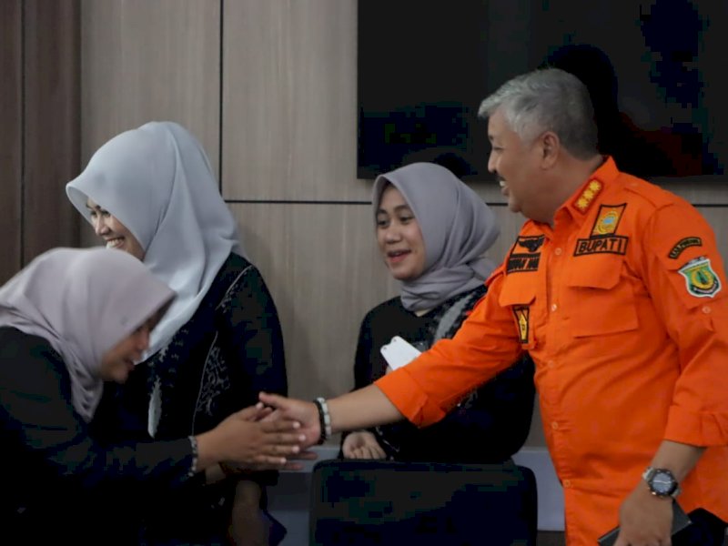 Bupati Pinrang Lepas 13 Dokter Internship