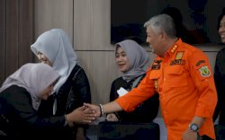 Bupati Pinrang Lepas 13 Dokter Internship