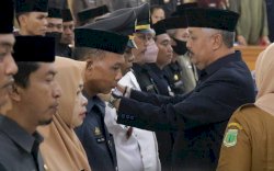 Lantik Pejabat Struktural Administrator, Bupati Pinrang Harap Jaga Harmonisasi