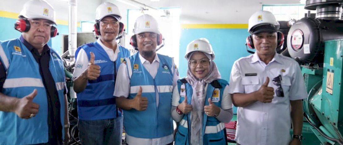 Gubernur Resmikan Pengoperasian Listrik 24 Jam di Pulau Lae-Lae