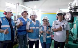 Gubernur Resmikan Pengoperasian Listrik 24 Jam di Pulau Lae-Lae