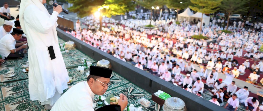 Ribuan Jamaah Hadiri Makassar Shalat Subuh Berjamaah 