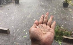 Warga Pinrang Dihebohkan dengan Hujan Es