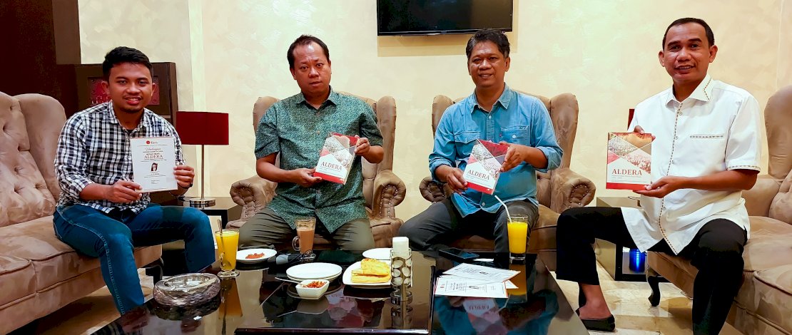 Yayasan Anak Rakyat Indonesia (YARI) dan Ikatan Alumni (IKA) Universitas Hasanuddin (Unhas) akan menggelar bedah buku yang berjudul Aldera, Potret Gerakan Politik Kaum Muda 1993-1998, Jumat, 11 November 2022 mendatang. 