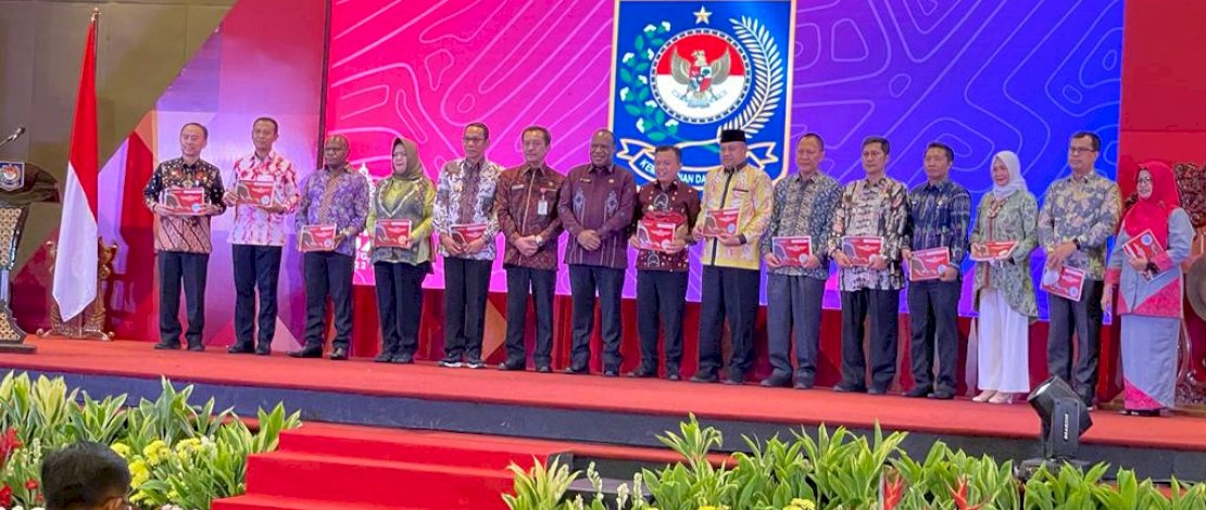 Polongbangkeng Timur dan Laikang Resmi Jadi Kecamatan Baru di Takalar Polongbangkeng Timur dan Laikang Resmi Jadi Kecamatan Baru di Takalar