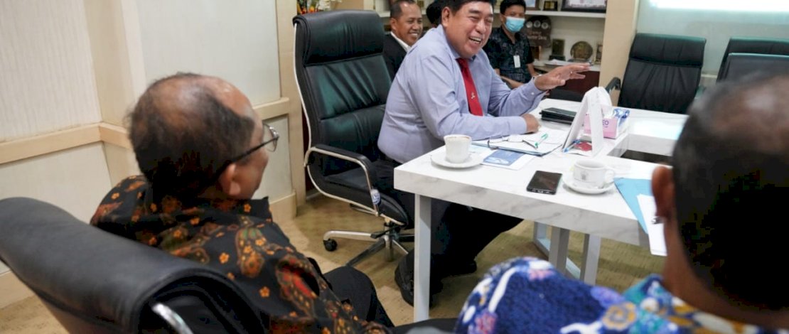Sekprov Sulsel, Abdul Hayat Gani, menerima kunjungan Kepala Badan Litbang SDM Kementerian Komunikasi dan Informatika, Hary Budiarto.