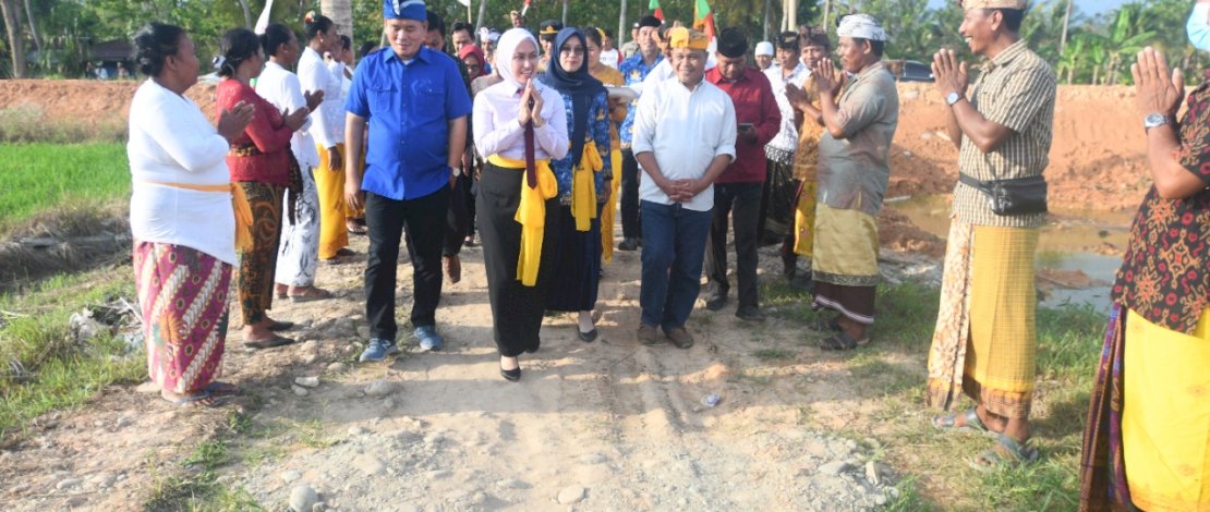 Umat Hindu di Lutra Bangun Pura Terinspirasi dari Bupati Indah