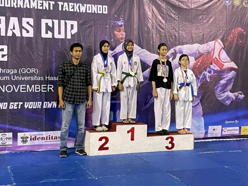 Murid SD Negeri Samata Raih Medali Emas di Unhas Cup Taekwondo