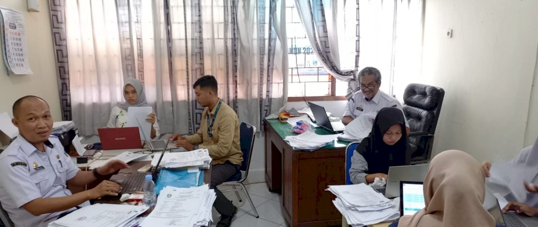 Dinas Tenaga Kerja Parepare melakukan verifikasi dan validasi ulang calon penerima bantuan pelaku usaha mikro (BPUM) 2022. 