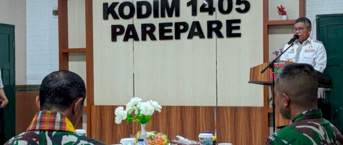 Wali Kota Parepare, Taufan Pawe, menyambut hangat kunjungan kerja Pangdam XIV Hasanuddin, Mayjen TNI Totok Imam Santoso, di Makodim 1405, Kamis, 13 Oktober 2022. 