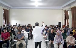 Taufan Pawe Bawakan Kuliah Umum di  Institut Ilmu Hukum dan Ekonomi Lamaddukelleng