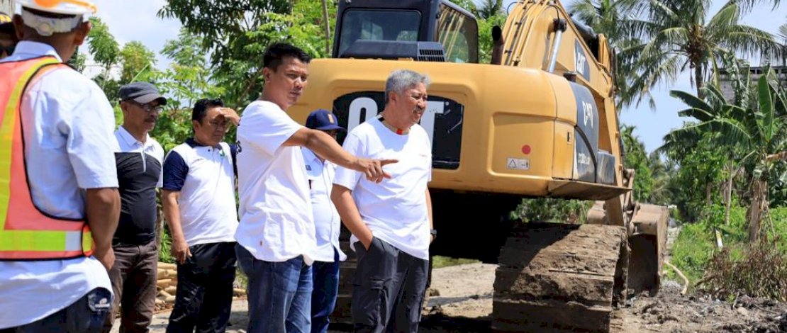 Bupati Pinrang Tinjau Pengerjaan Ruas Jalan, Harap Rampung Dalam Waktu Dekat Bupati Pinrang Tinjau Pengerjaan Ruas Jalan, Harap Rampung Dalam Waktu Dekat